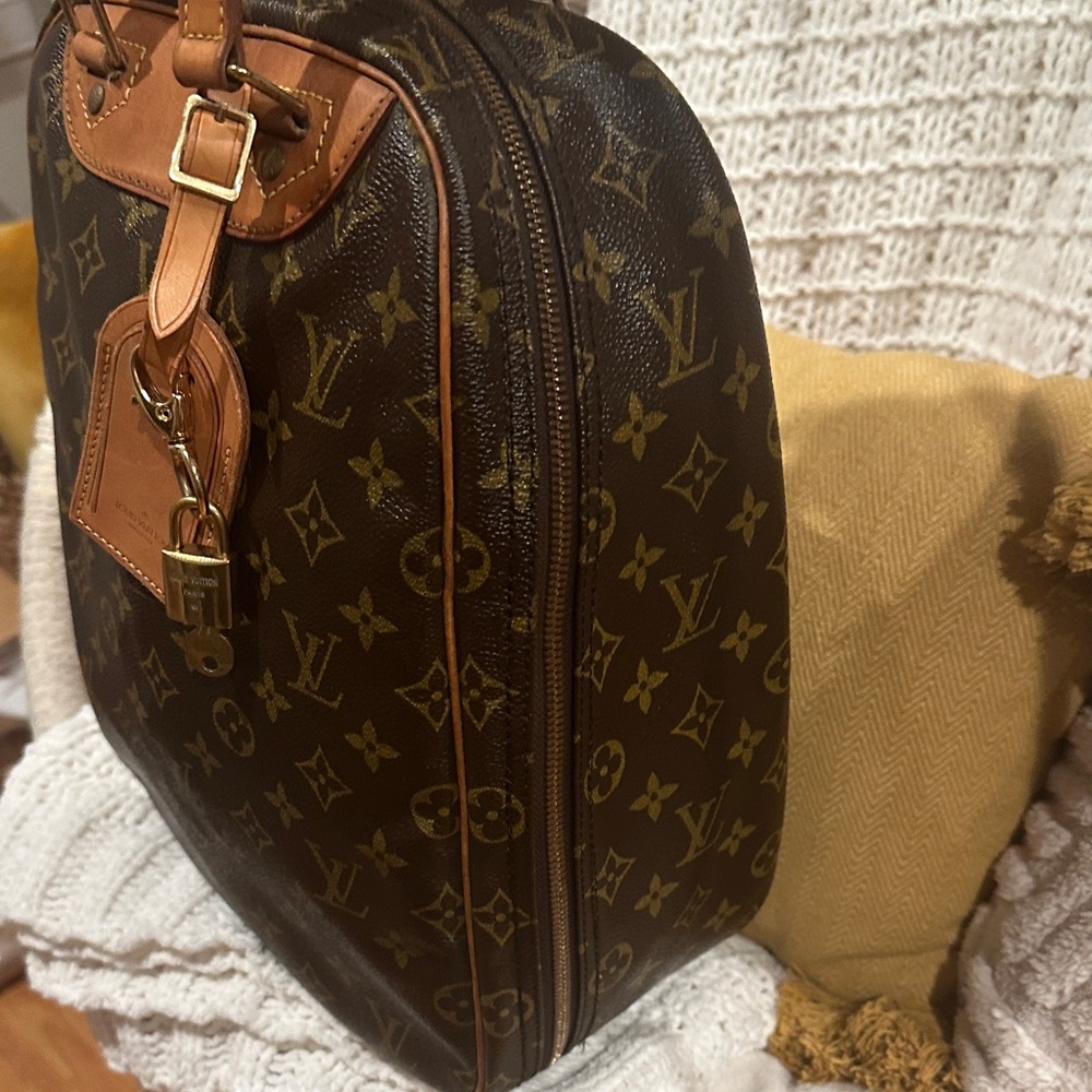 Luxury Brown Monogram Backpack - Picture 3 of 16